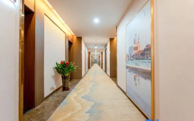 Zhonghuan Yihao Hotel