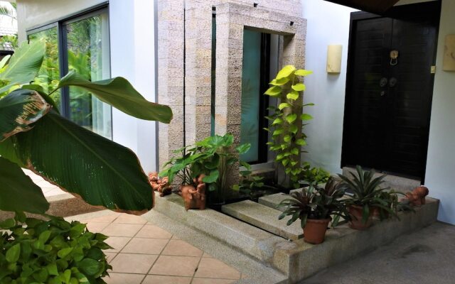 House With 3 Bedrooms in Rawai, With Private Pool, Enclosed Garden and