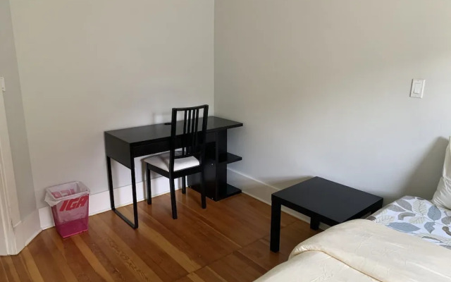 West Point Grey Guest House  UBC