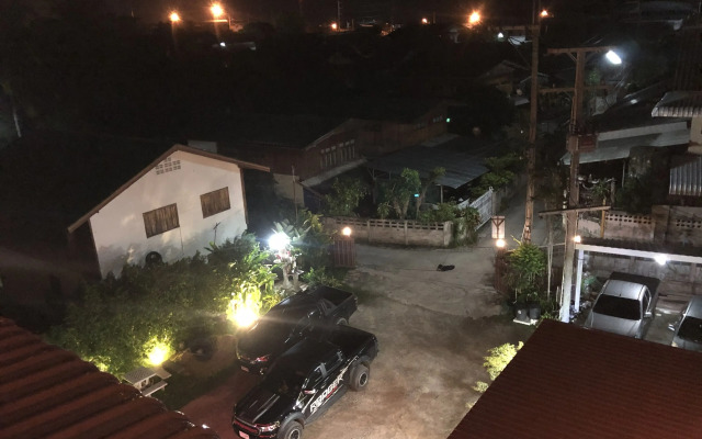 Sandee Place Mountain View Chomthong