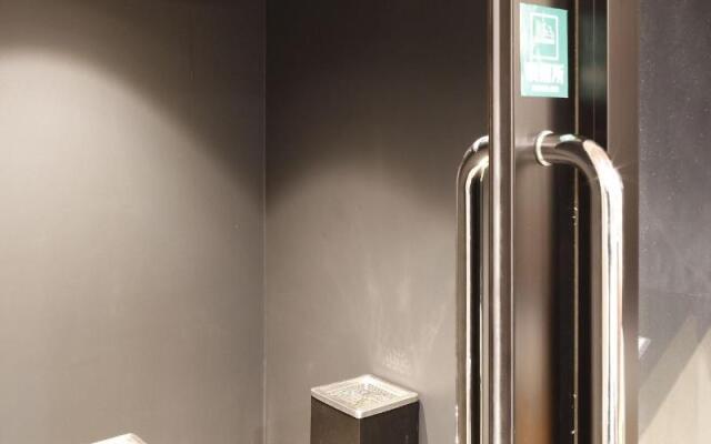 Rembrandt Style Yokohama Kannai