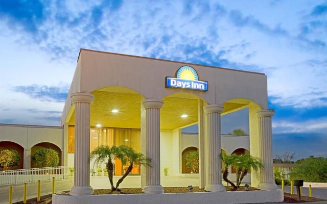 Days Inn & Suites Clermont