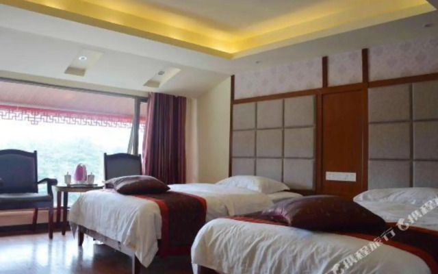 Min Sheng Hotel