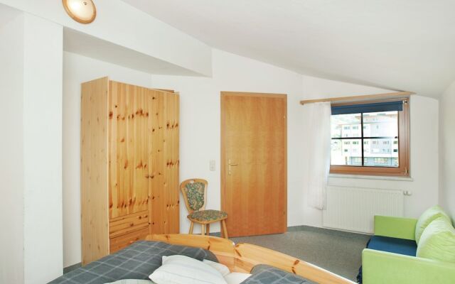 Comfortable Apartment in Saalbach-hinterglemm Near Ski Area