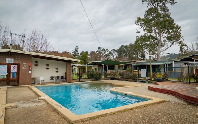 Eildon Riverside Holiday Park