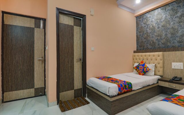 Fabhotel Govinda Royal