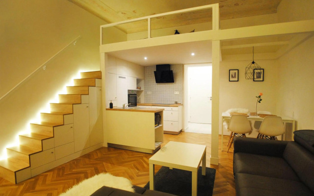 Apartments Centre in Style