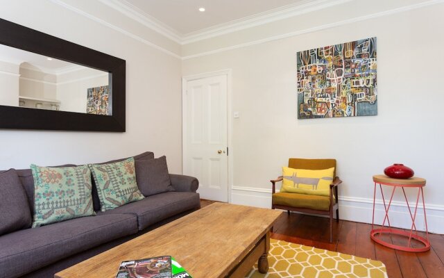 Two Bedroom House With Garden In Maida Vale