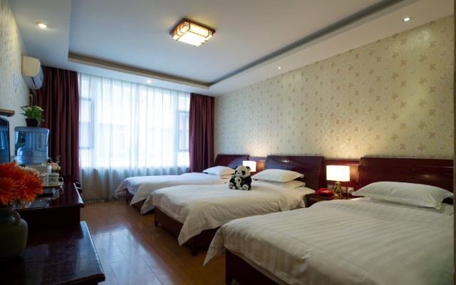 Happy Hotel – Guest Rooms – Leshan
