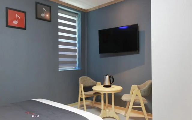 Yangyang JM Self Check-in Motel