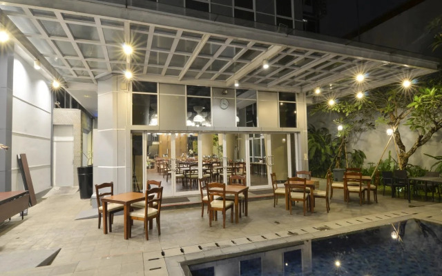 Horison Pekalongan Hotel