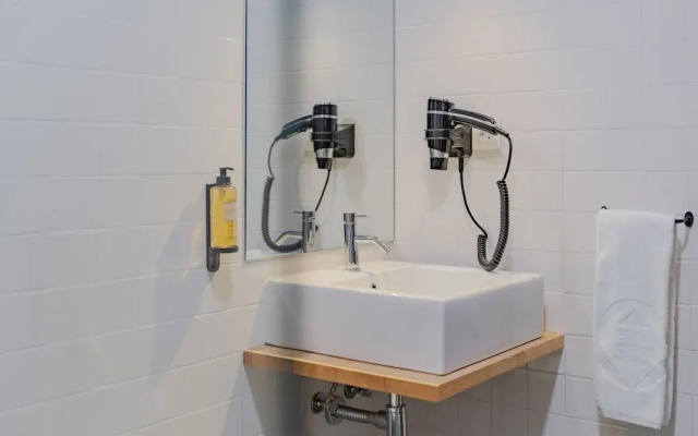 Feel Corporate Housing Campanh 06