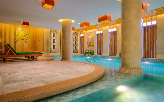 Ta Prohm Hotel & Spa