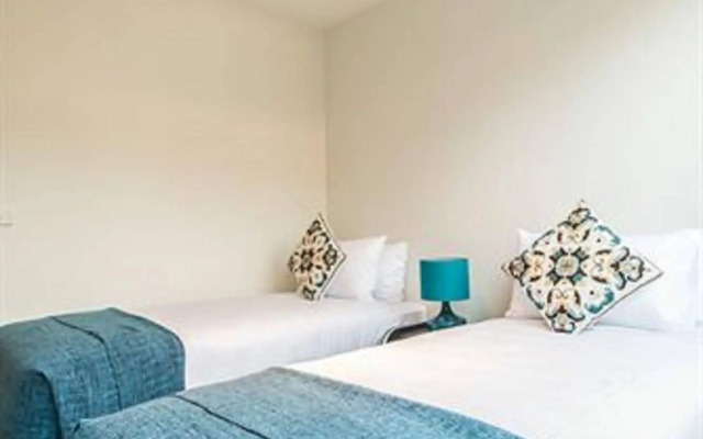 Orange Serviced Apartment