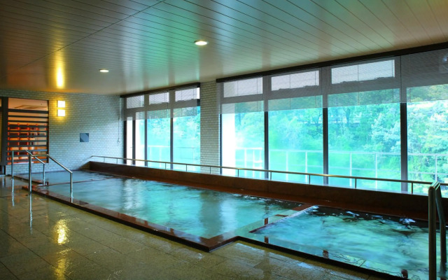 Yamanaka Onsen Ohanami Kyubei