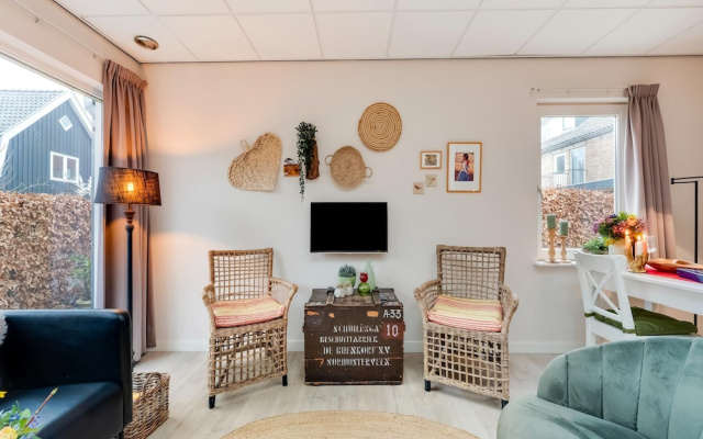 Alluring Apartment in Bergen With Terrace, Garden and BBQ