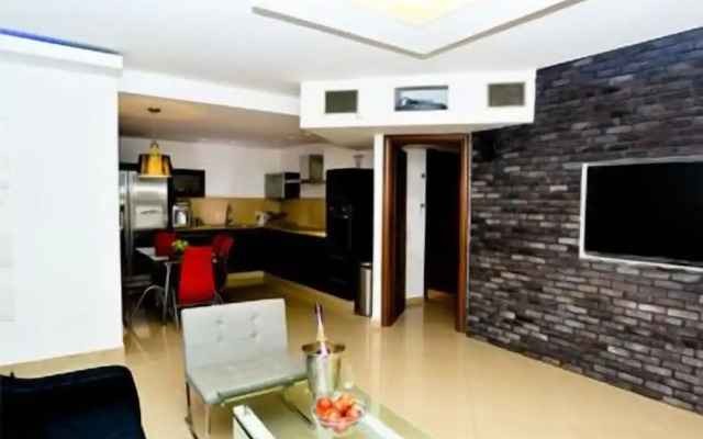 La Palmora Suites