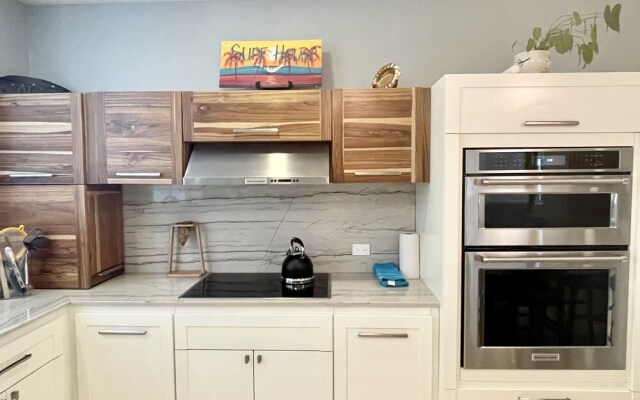 Luxury Beachfront Oasis - Hermosa Palms 50 by RedAwning