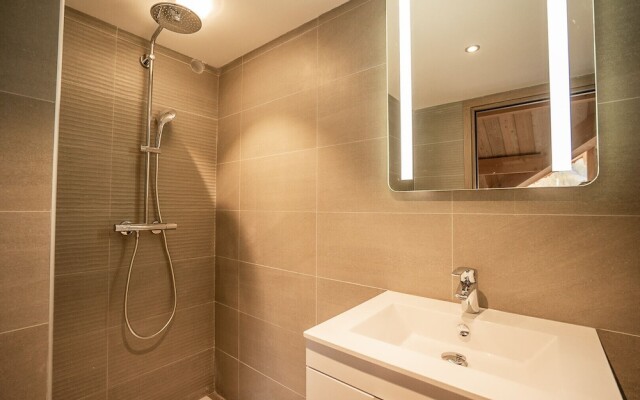 Chalet La Cime des Peyrons 2