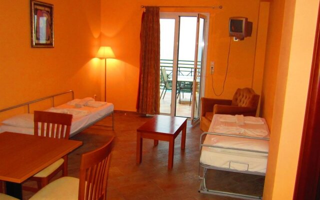 Hotel Tarsanas