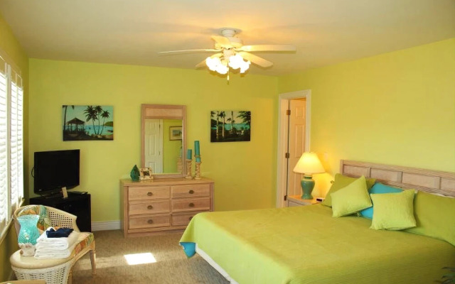 Spinnaker Village 27 5 Br home by RedAwning