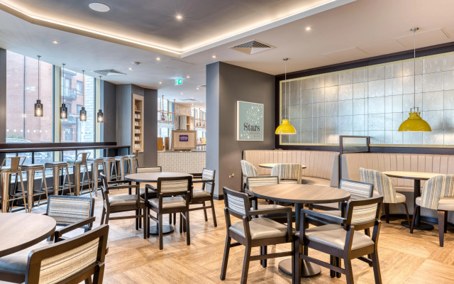 Premier Inn Dublin City Centre (north Docklands)