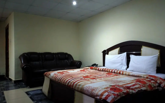 Rodze Hotel & Suites