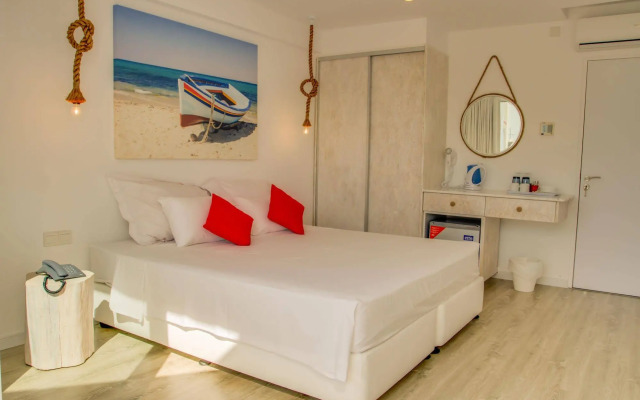 Blue Harbour Boutique