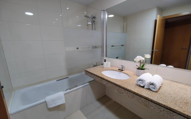 BADALONA BEACH APARTMENt