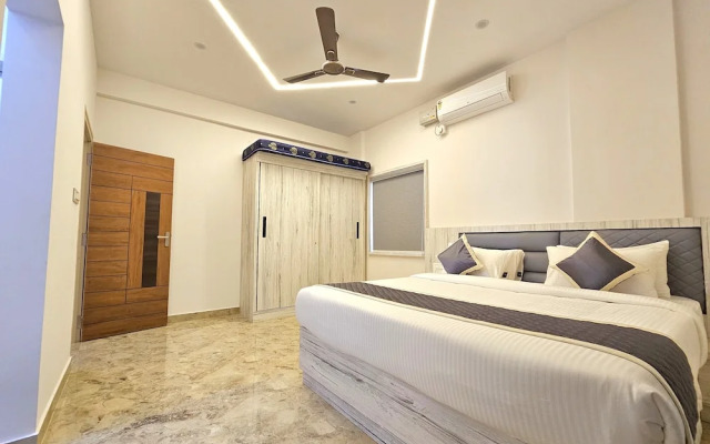 City Seviced Apartment