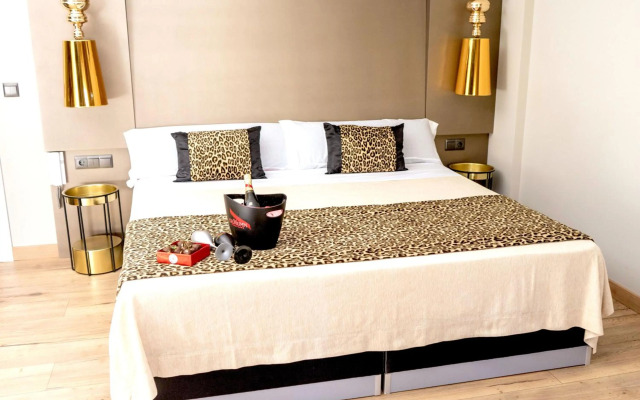 DAOS Suites Terrace Marbella