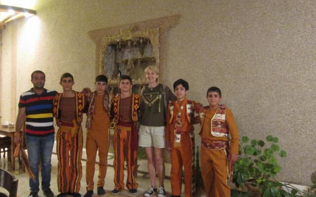 LucyTour Hotel Resort