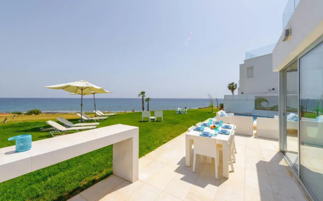 Emerald villa