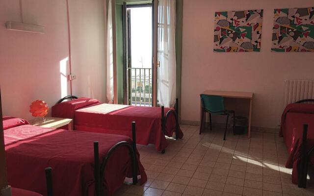 Litus Roma Hostel