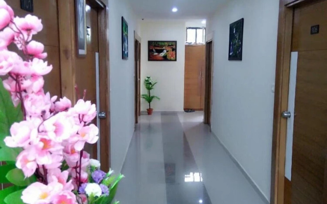 Hotel Gopi Palace