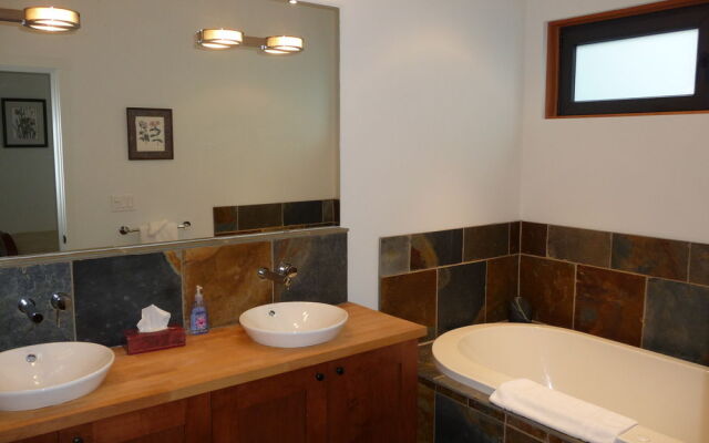 The Ridge by Natural Elements Rentals