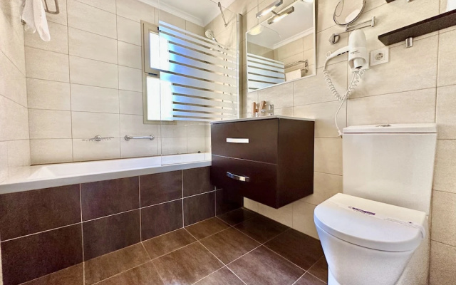 Albir Hills Apartments