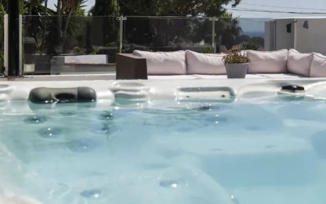 Villa Issabella Marbella, Elviria