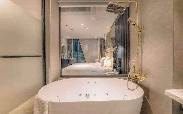 New Century Dalat Hotel