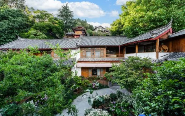 Miaoyuan · Shanqu Pavilion | Light Luxury Garden Accommodation (Lijiang Ancient City South Gate )