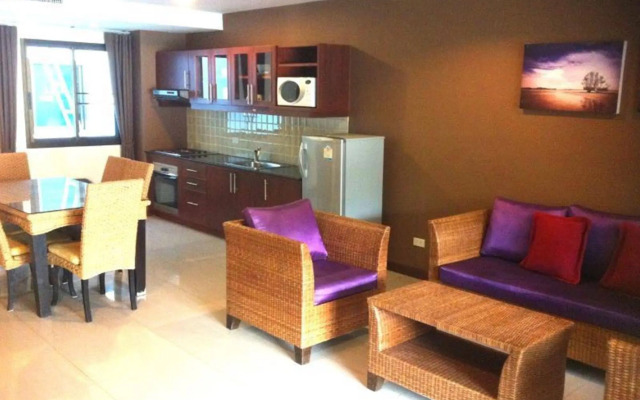 Kamala Beachfront Apartment