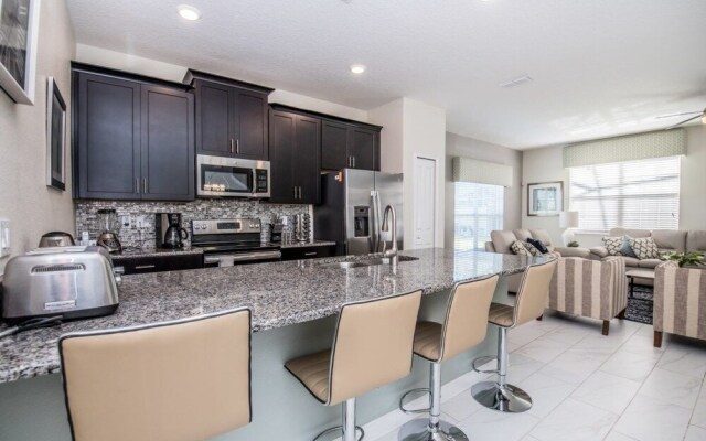 Amazing Townhome! - Storey Lake - 3074JD