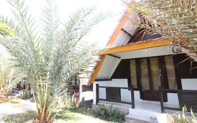 OYO Life 93125 Kos Bale Lumbung Syariah