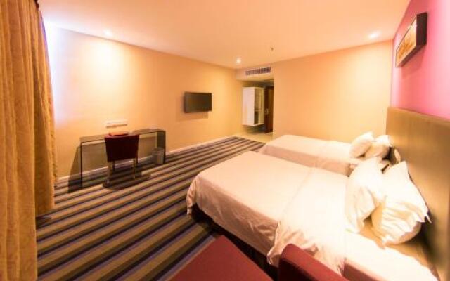 Kai Yi Hotel