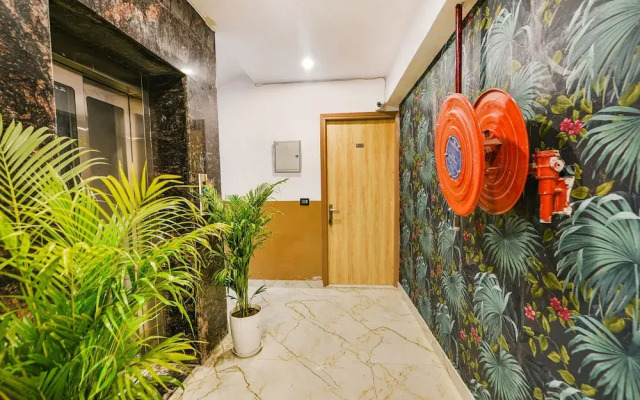 Fabhotel Tree House