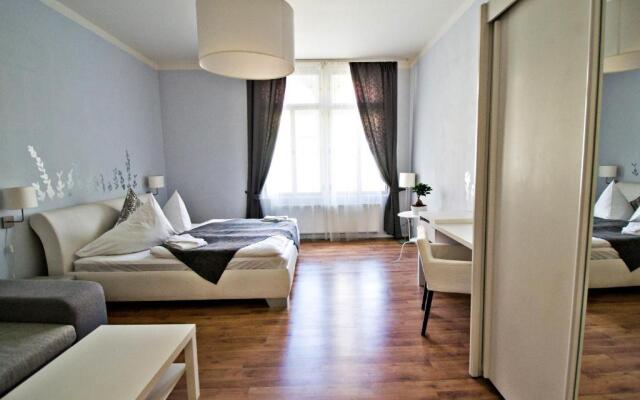 Business Class Ruterra Suite