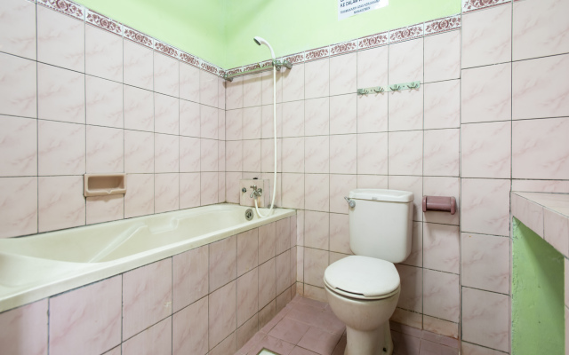 SPOT ON 3961 Fico's Residence Syariah