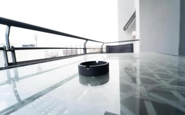 Premium Luxury Apartment by Smart Home