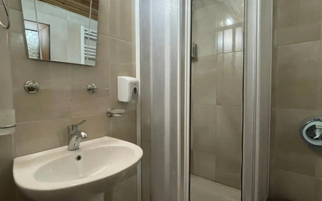 Ozkan Hotel