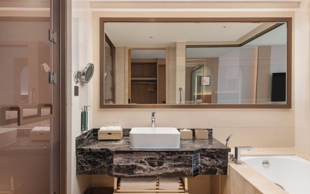 Hilton Garden Inn Dongguan Wanjiang Jiangjing Road – Guest Rooms – Dongguan